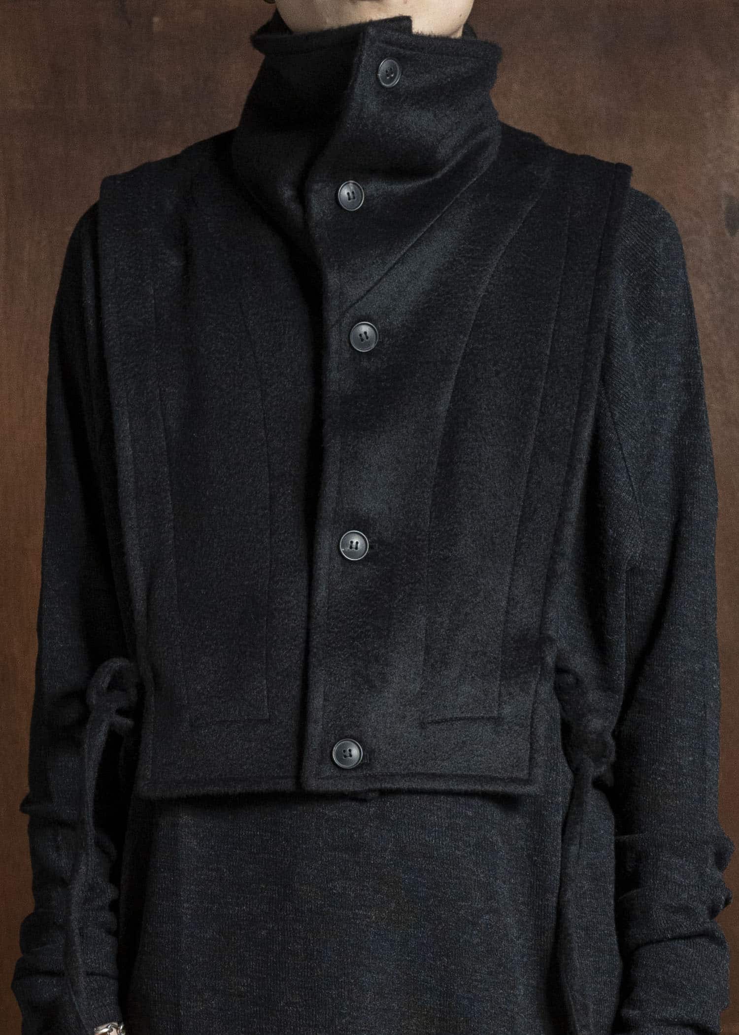 JAN-JAN VAN ESSCHE COLLAR PIECE#2 COLLAR PIECE WITH HIGH, STANDING COLLAR AND SIDE STRINGS Washed Velvet Yak Jet Black