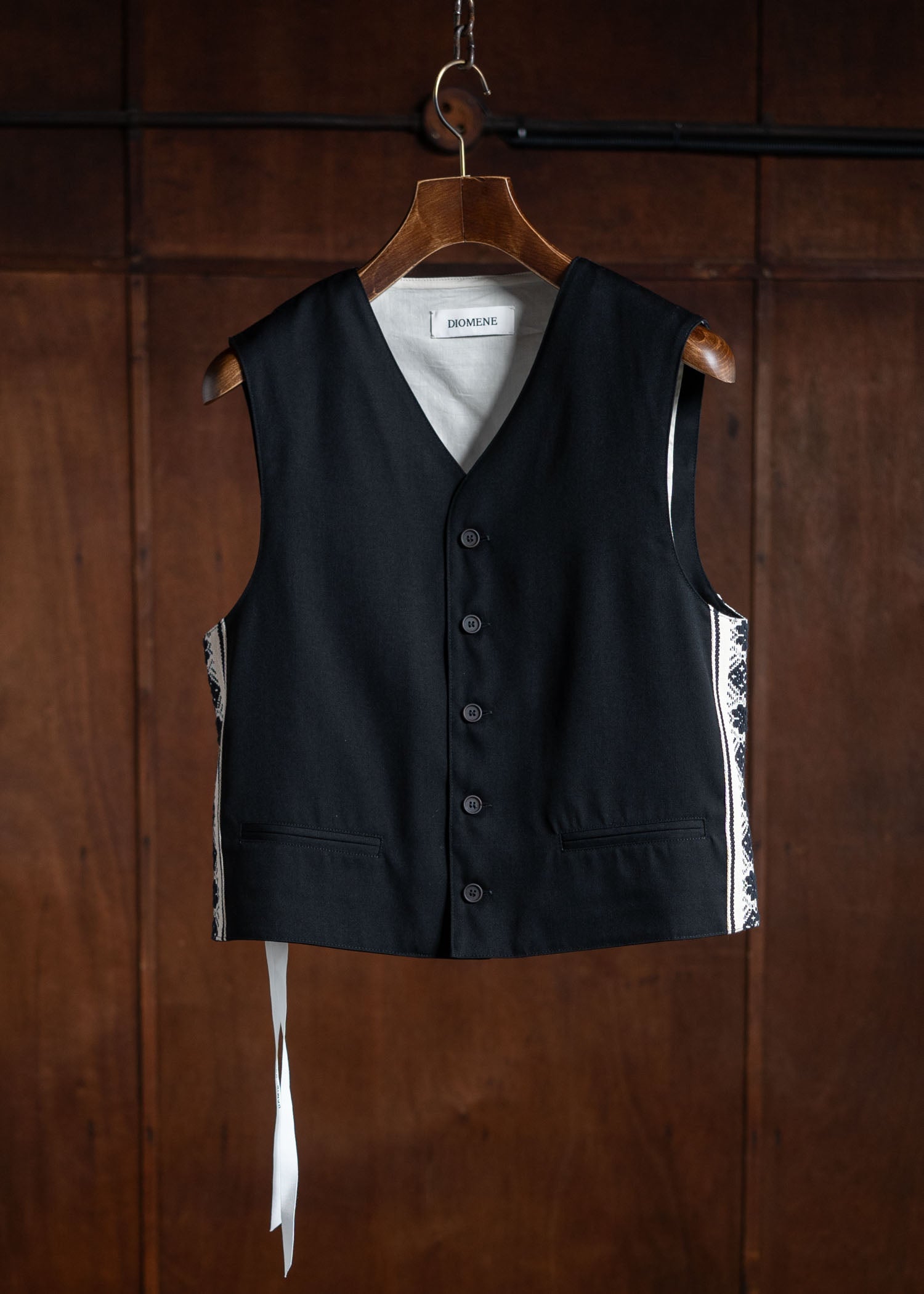 DIOMENE BUTTON UP WAISTCOAT METEROIDE DDM GL0002 / DDM FOGGIA