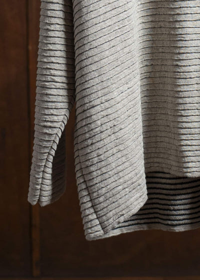 JAN-JAN VAN ESSCHE KNIT#70-LINEN COTTON YARN BEIGE Ripple Structure Crewneck Knitted Sweater Linen Cotton Yarn Beige
