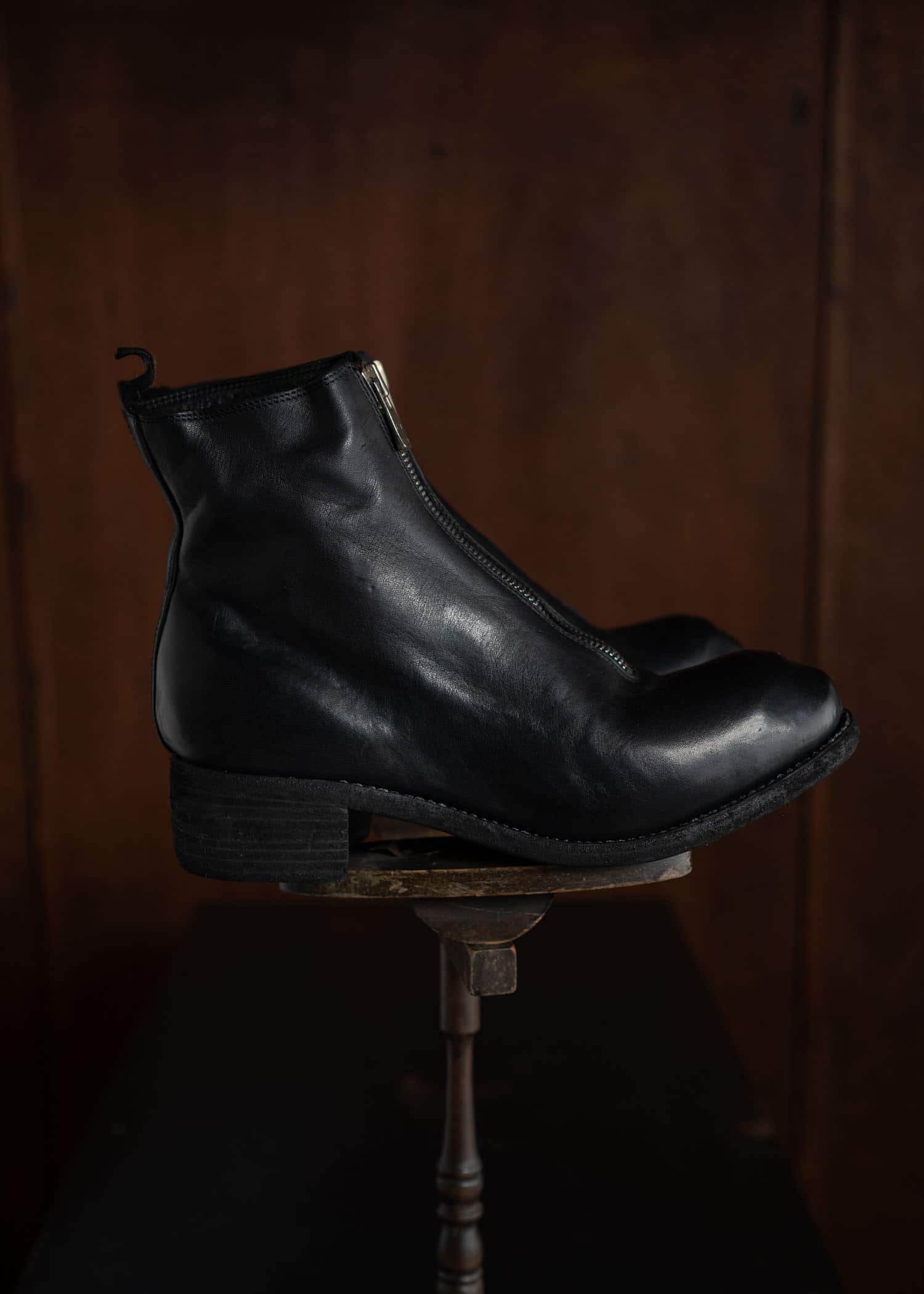 GUIDI PL1 / ORTHOPAEDIC MID FRONT ZIP / BLACK