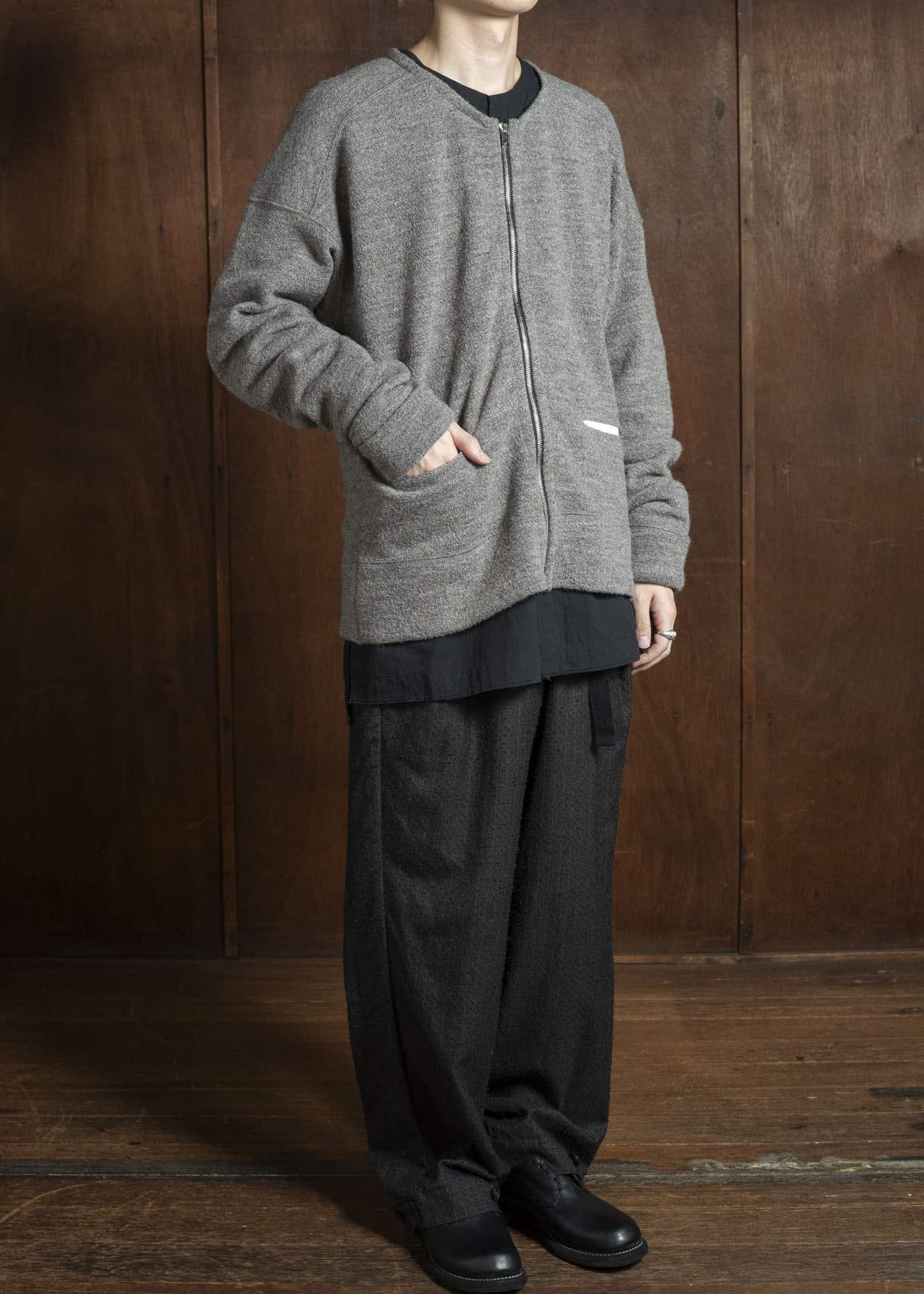 KLASICA 25F-ZCD-H44 DRIVE -sw Anatomical Cut Zip Cardigan Sand