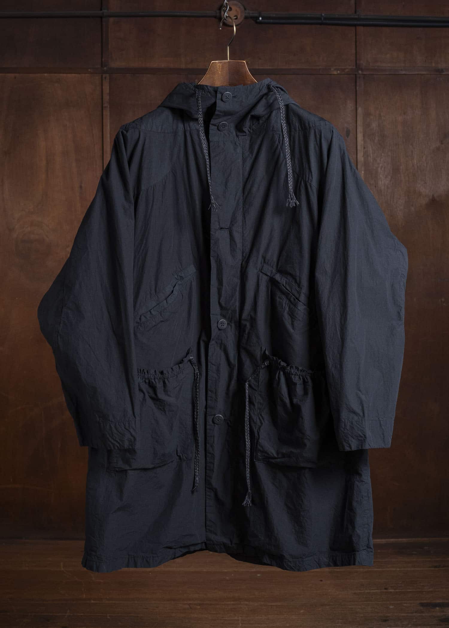 amachi. Fabric Forming Field Coat AY18C-2097 Charcoal Black
