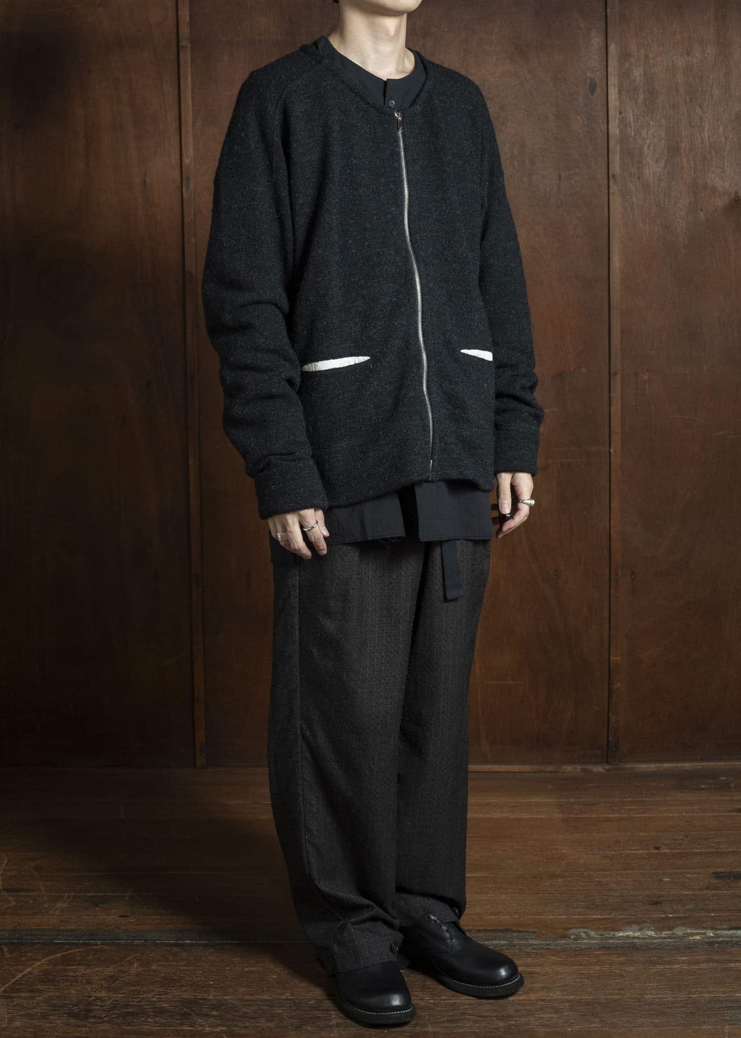 KLASICA 25F-ZCD-H44 DRIVE -sw Anatomical Cut Zip Cardigan Carbon