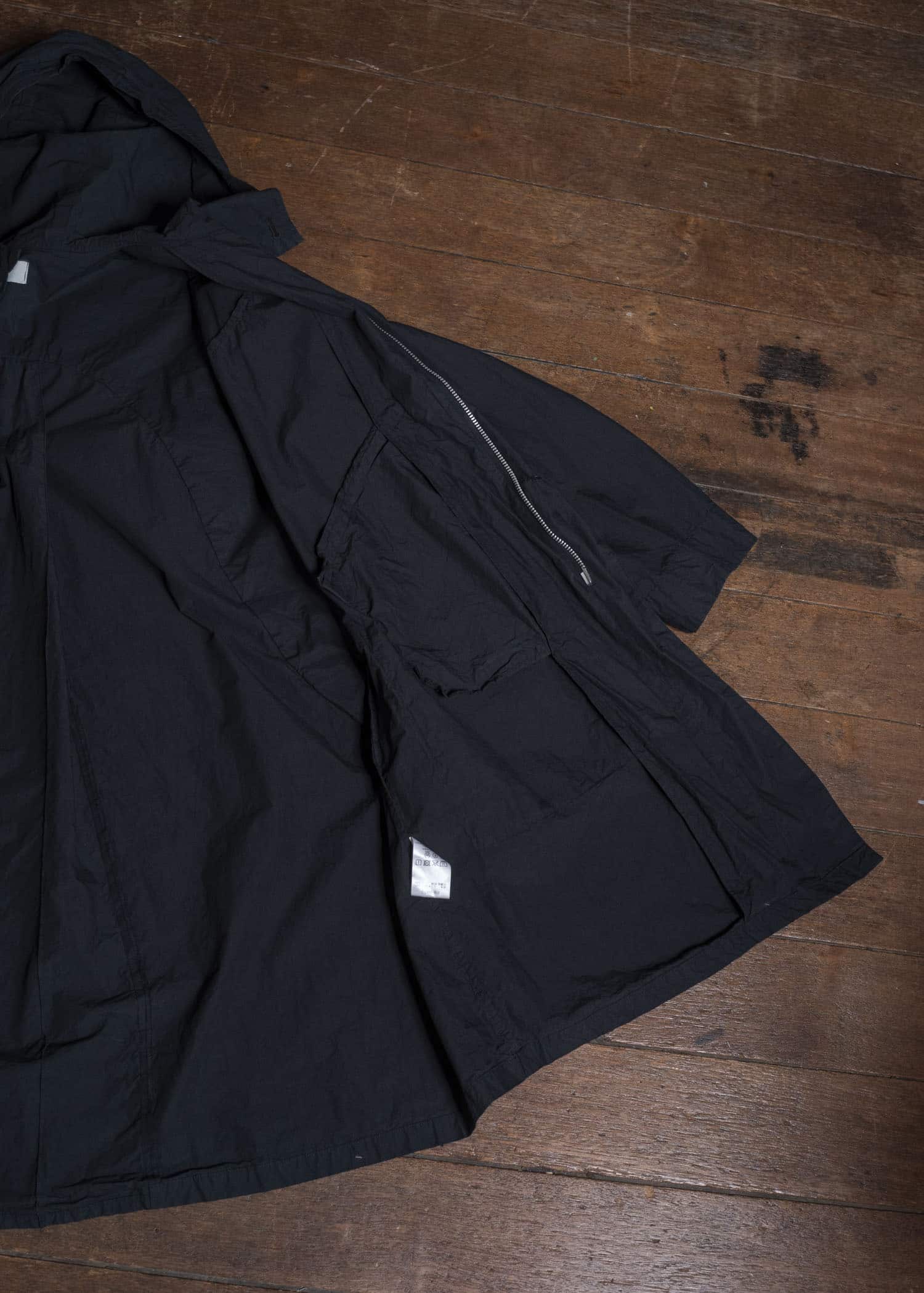 amachi. Fabric Forming Field Coat AY18C-2097 Charcoal Black