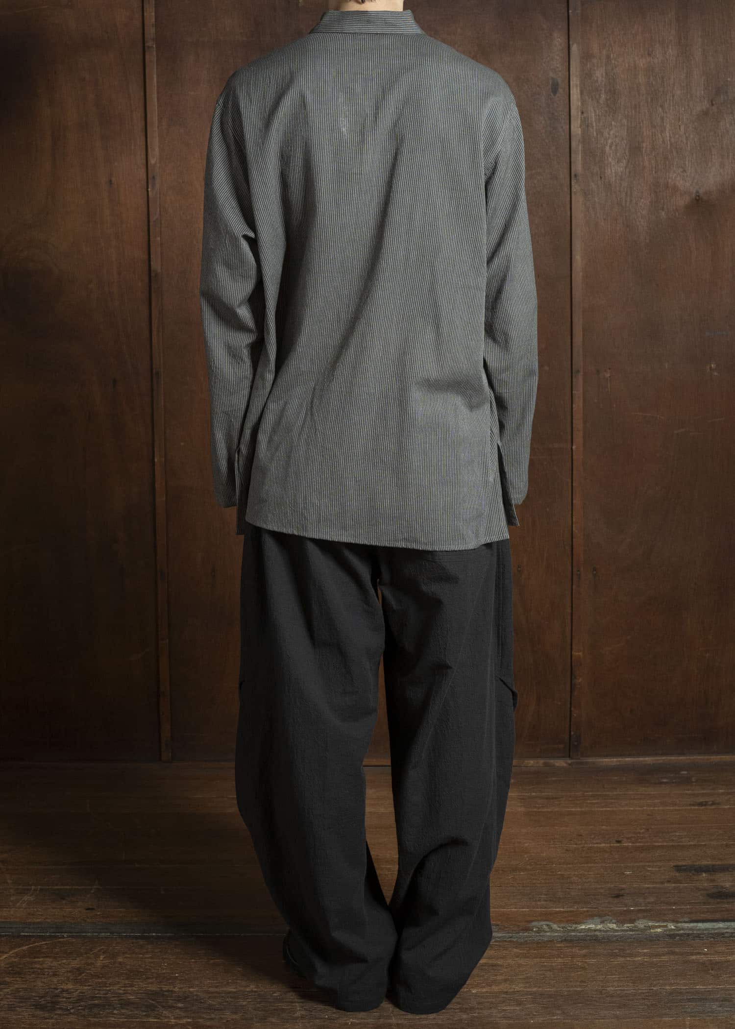 Jurgen Lehl コットンヤクタンブラータックテーパーパンツ J0553FPM222 #18:墨