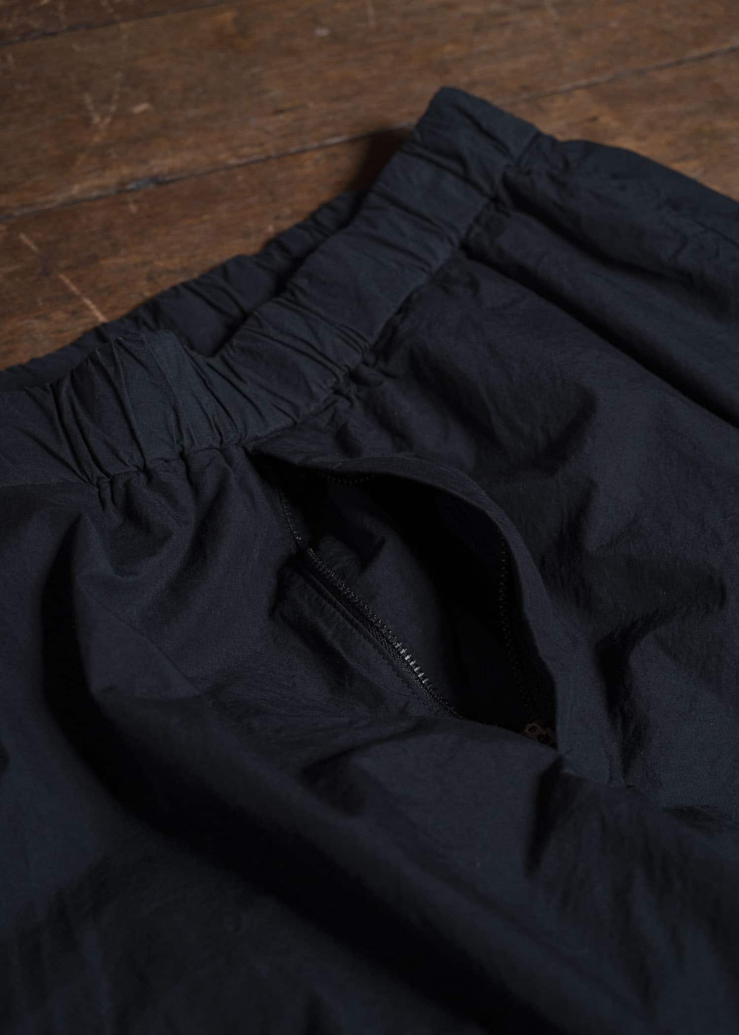 amachi. Layered Utility Pants AY18B-3076 Charcoal Black