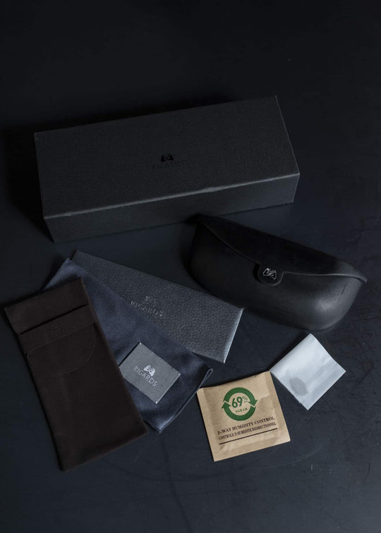 RIGARDS RG1094-02-01 UNI BLACK & WHITE (FRAME) CLEAR (LENS)