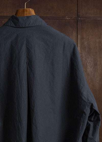 amachi. AY19J-2104 Air Forming Jacket Charcoal Black