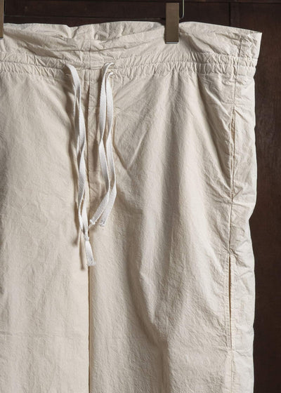 amachi. AY19B-3079 Air Forming Pants Off White