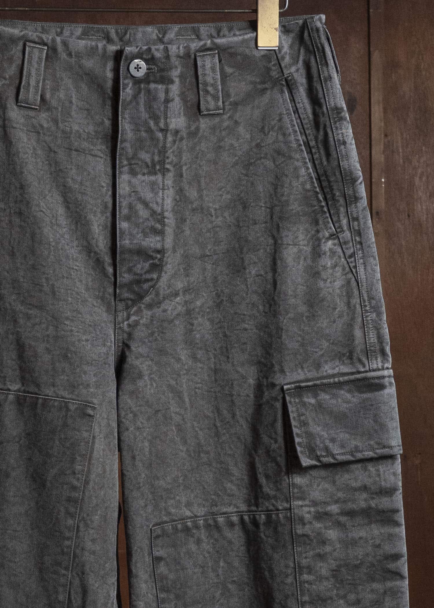 amachi. AY010B-3032 Double Knee Cargo Pants Sumi