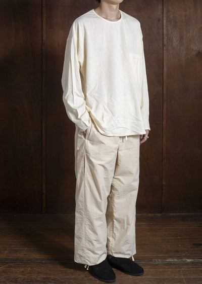 amachi. AY19B-3079 Air Forming Pants Off White