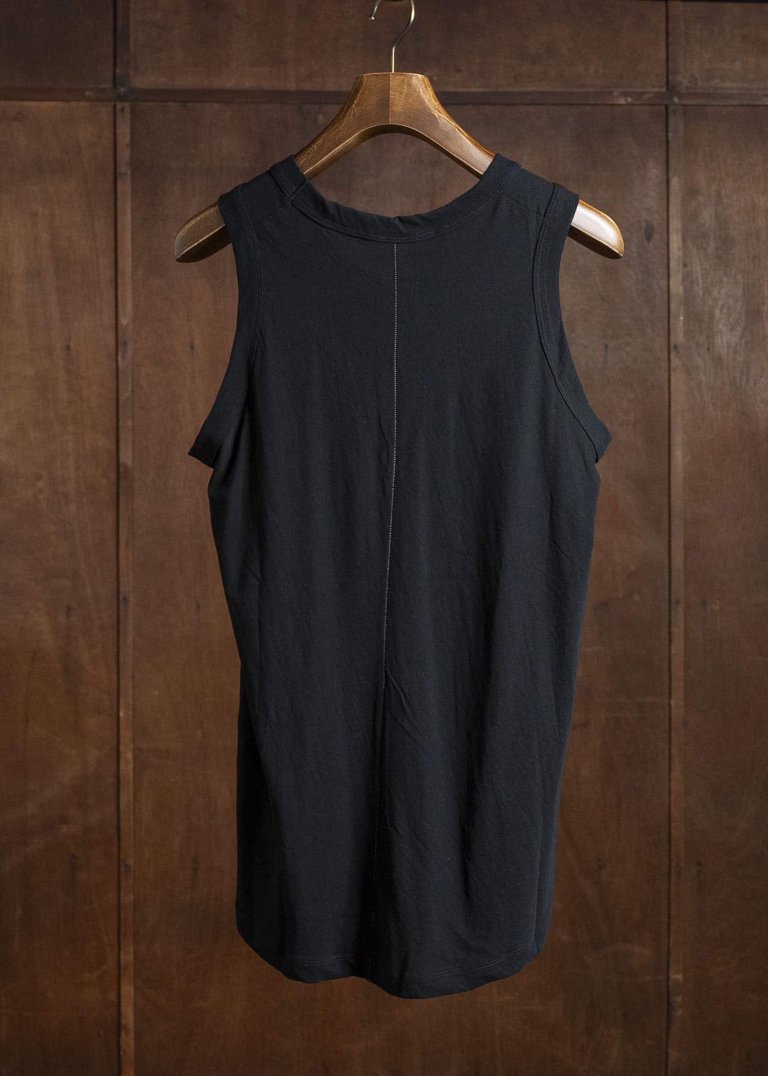 KLASICA SUD BACK SEAM REGULAR FIT TANK TOP BLACK