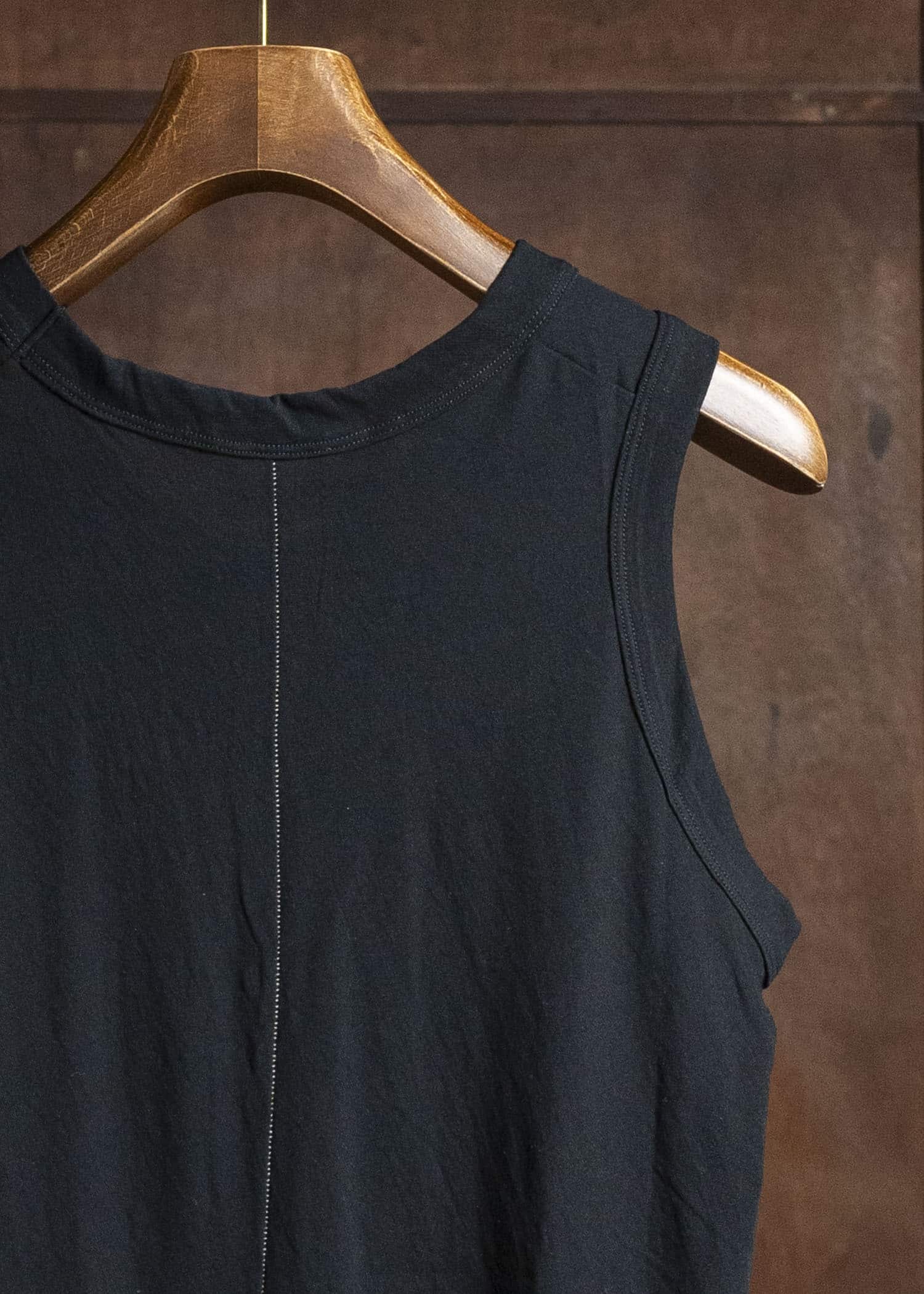 KLASICA SUD BACK SEAM REGULAR FIT TANK TOP BLACK
