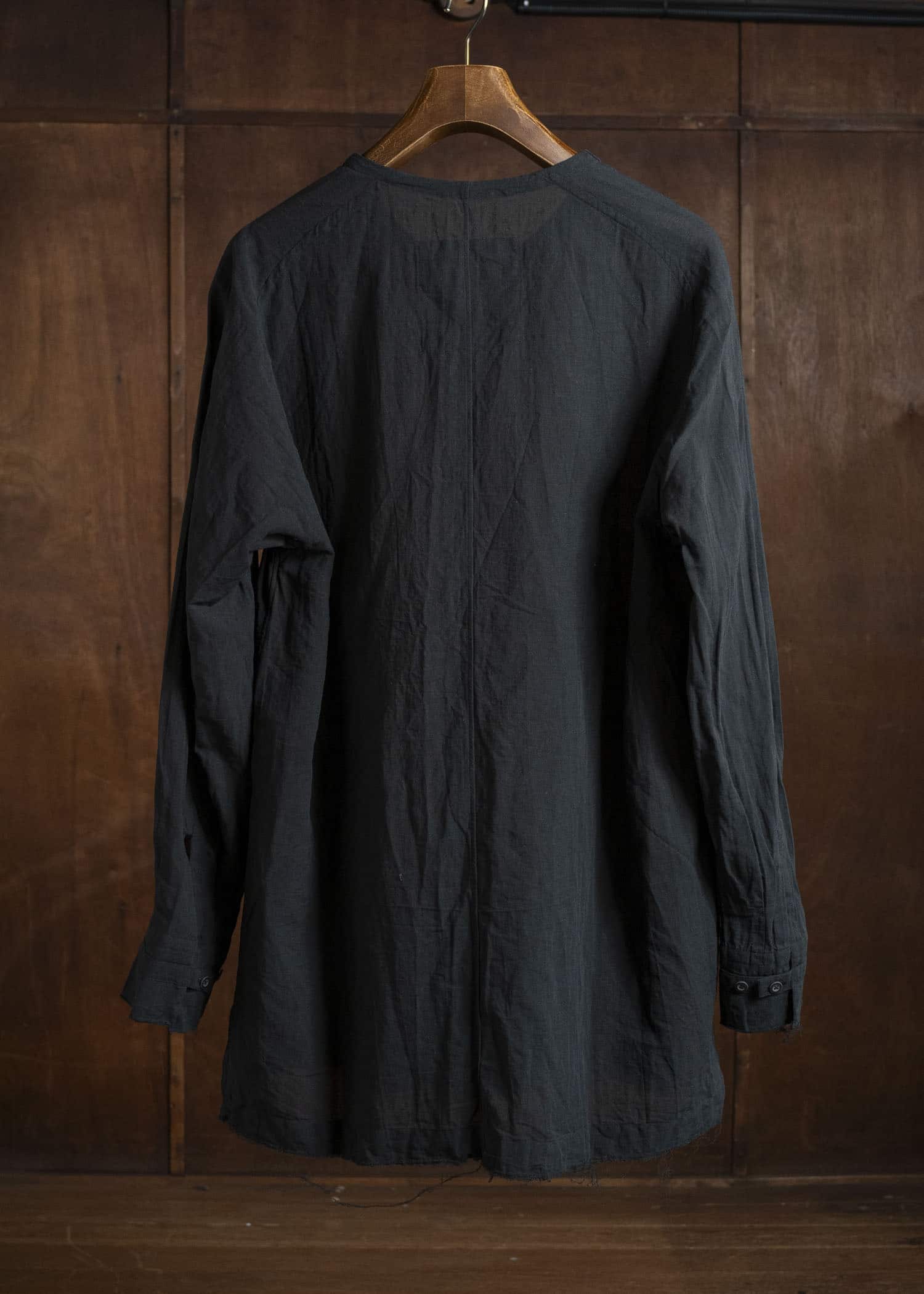 KLASICA SH-044 COLLARLES SPLIT RAGLAN SHIRTS BLACK