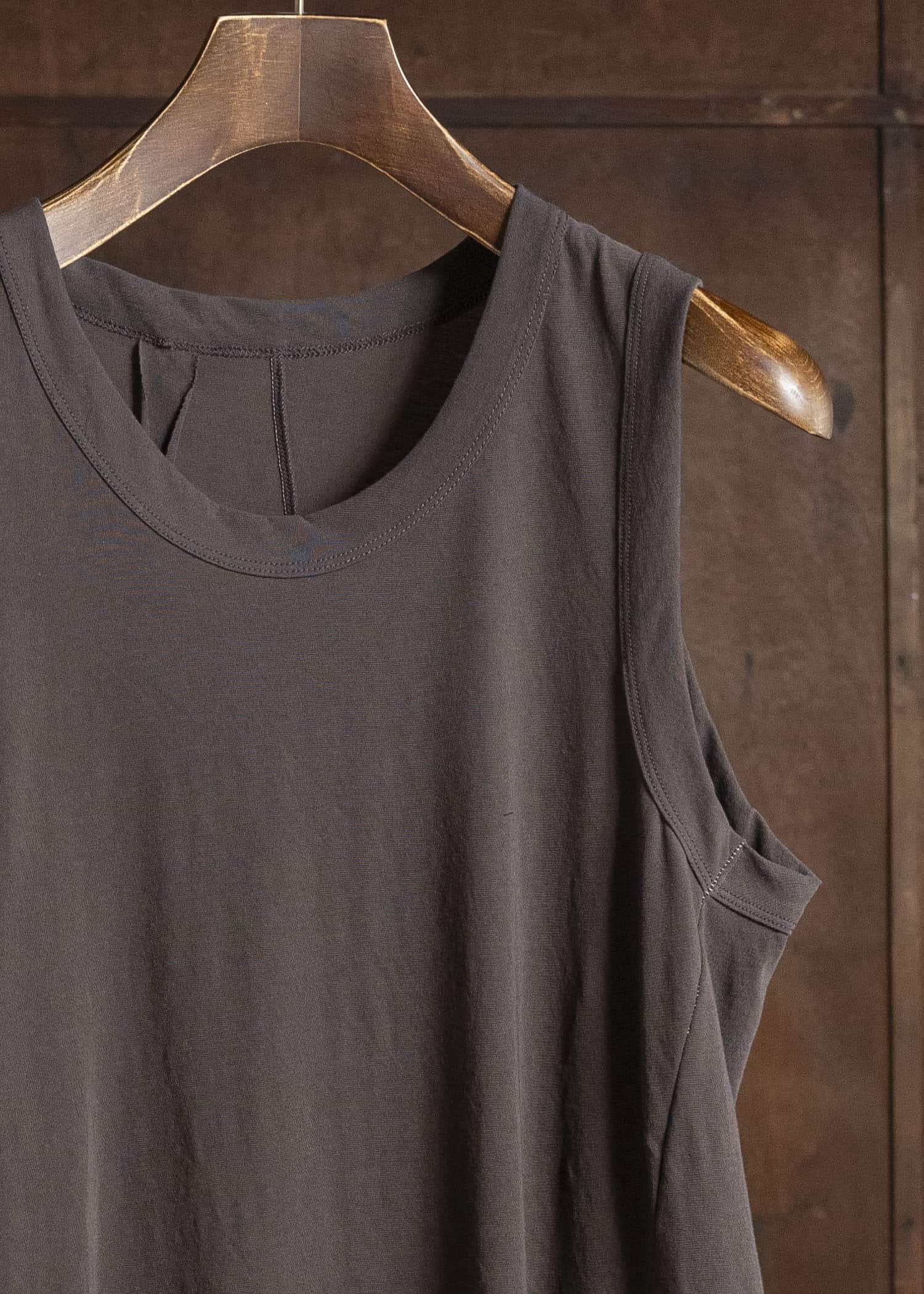 KLASICA SUD BACK SEEM REGULAR FIT TANK TOP BROWN