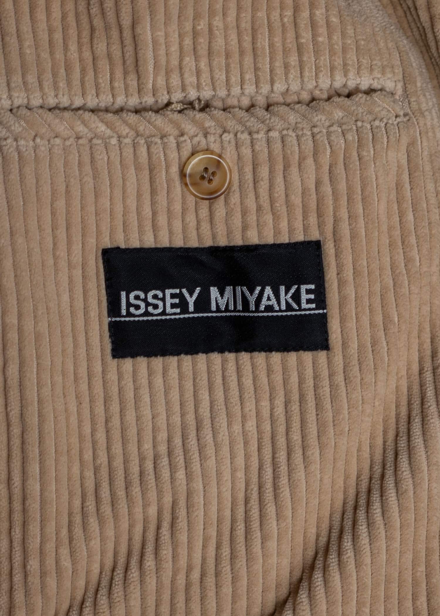 ISSEY MIYAKE コーデュロイテーラードジャケット