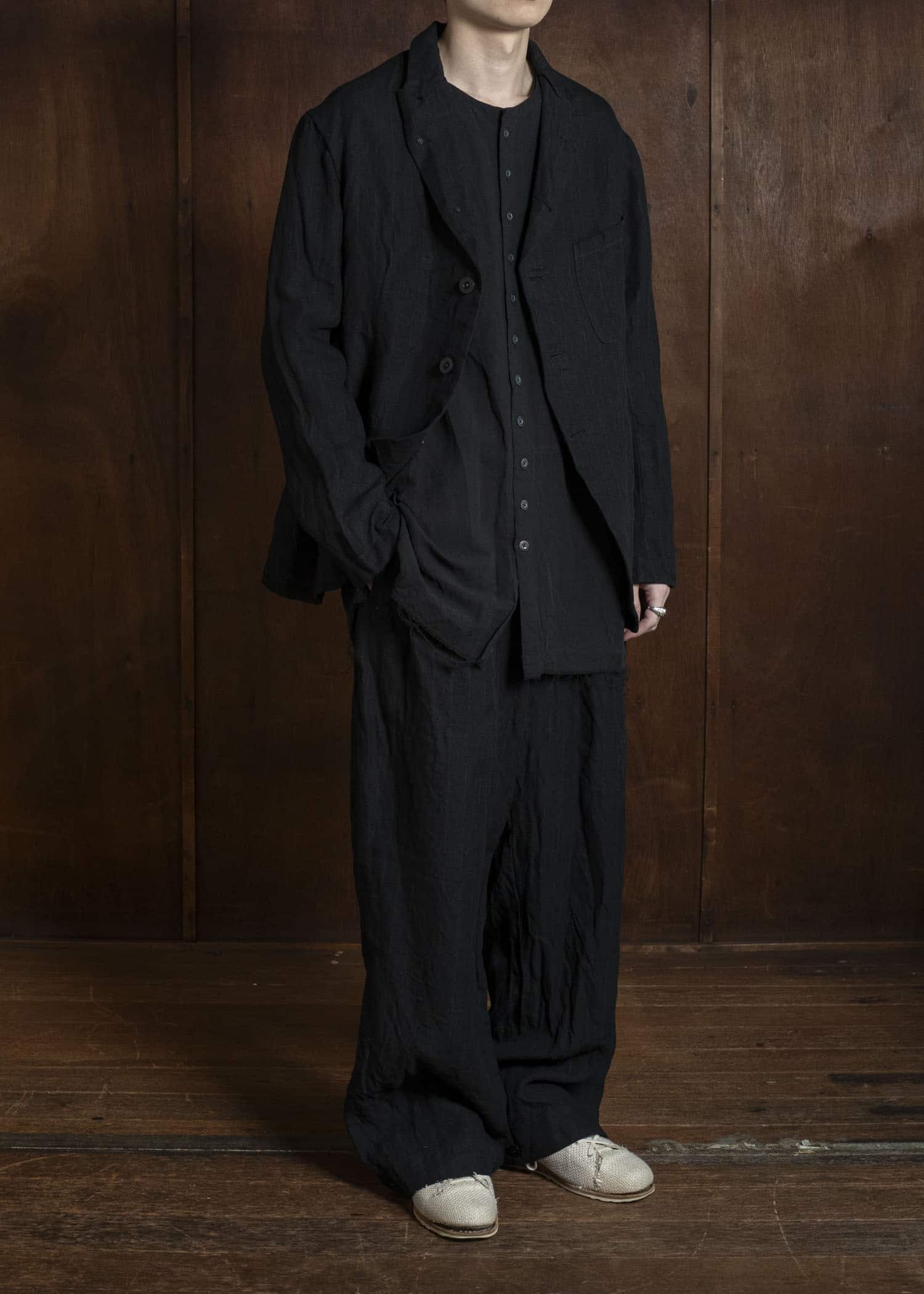 KLASICA LINDBERG Ⅱ- SL SIDE TUCKED WIDE STRAIGHT TROUSERS MID NIGHT