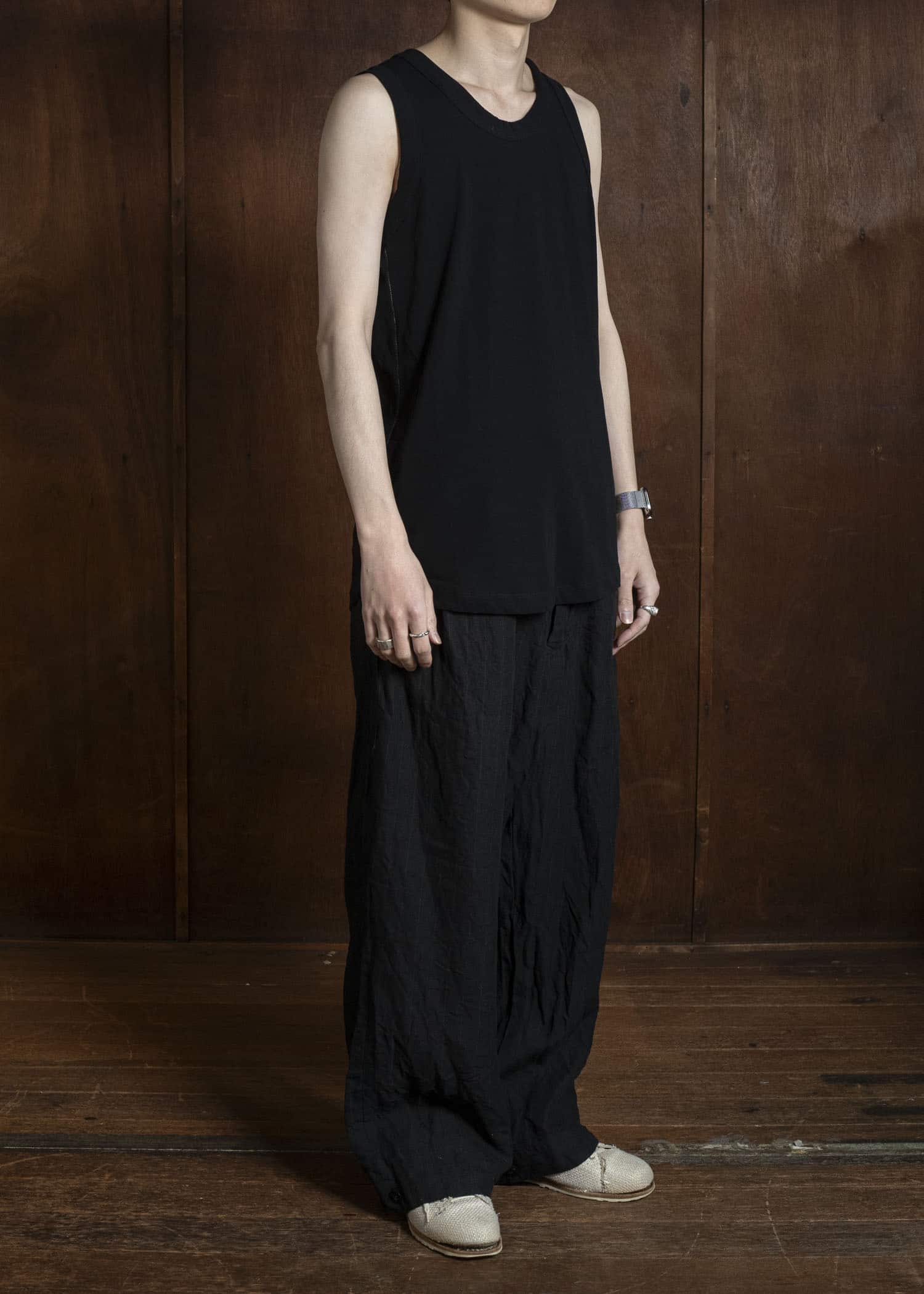 KLASICA SUD BACK SEAM REGULAR FIT TANK TOP BLACK