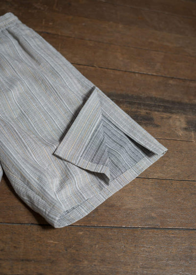 amachi. Phenomena Stripe Shorts AY16-24 Gray Beige