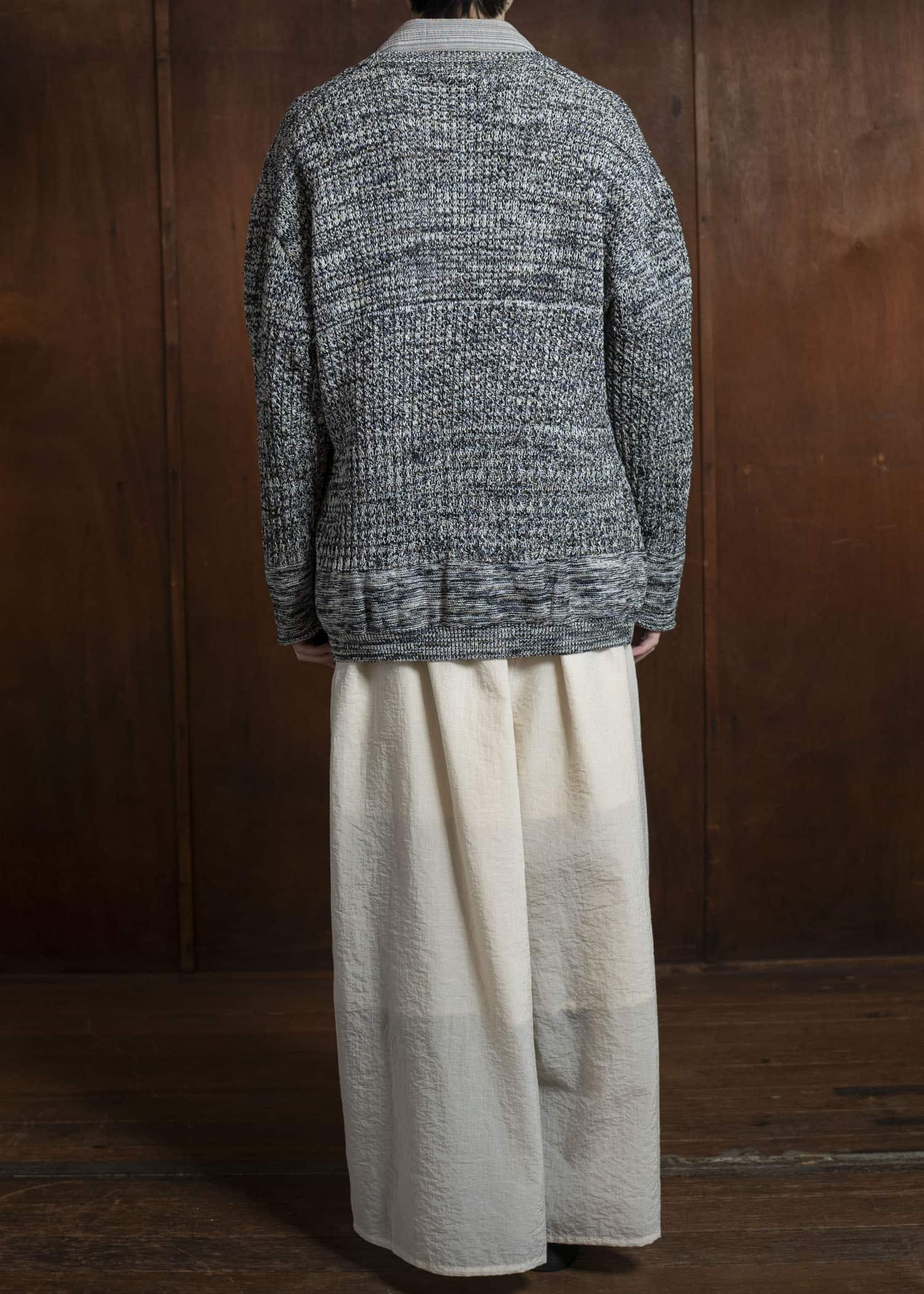 amachi. Natural shaped Knit cardigan AY16-33 Blue Gray