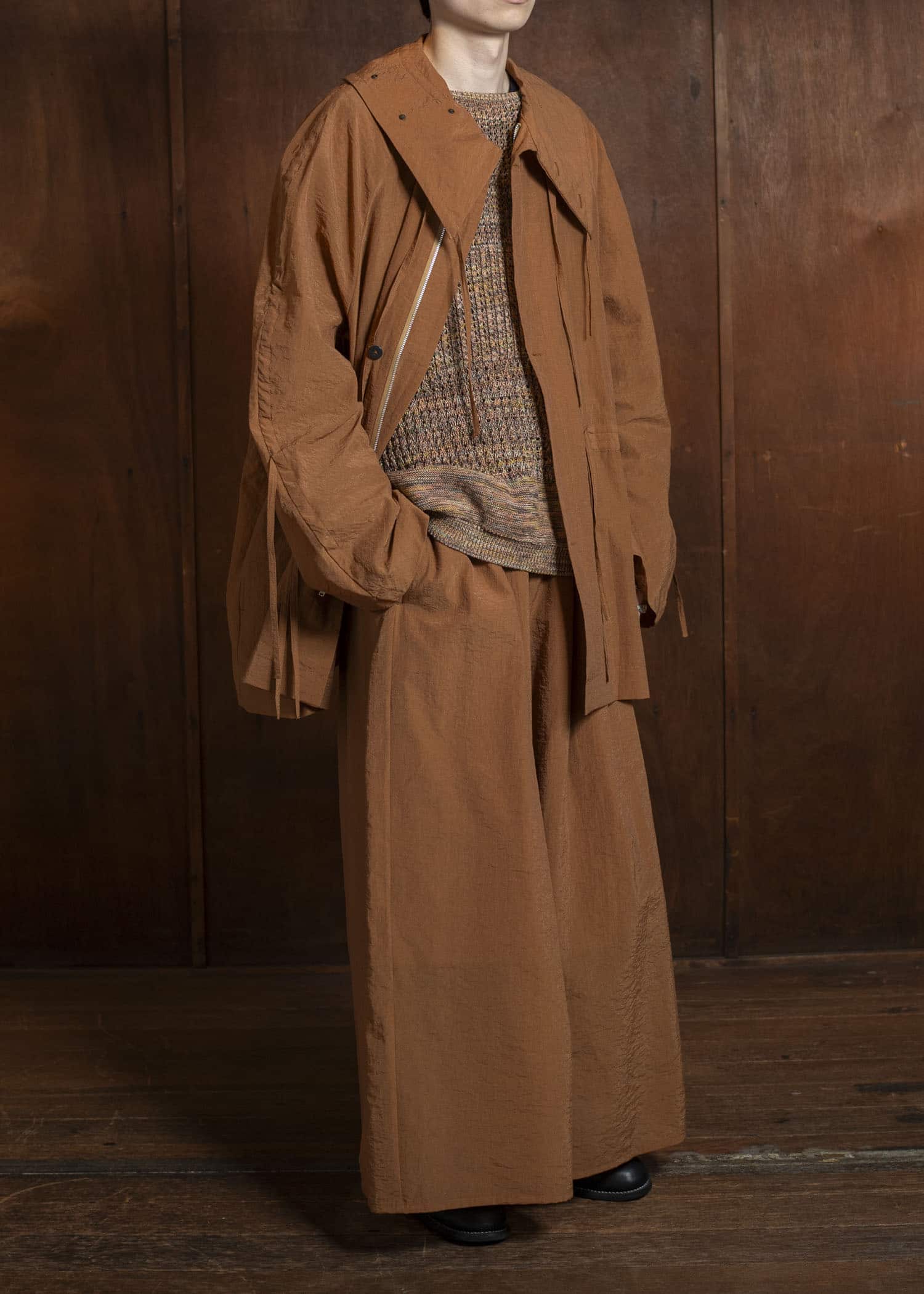 amachi. Membrane Short Coat AY16-4 Bronze