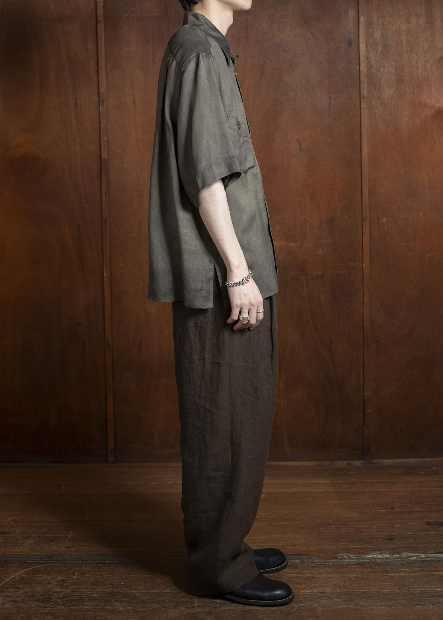 ZIGGY CHEN 0M2510526 Front Pleats Wide Leg Trousers DARK OLIVE