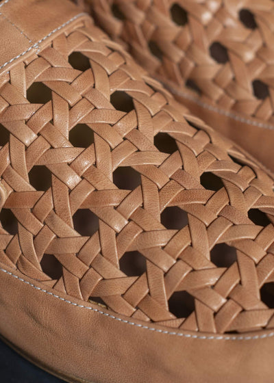 PETROSOLAUM 81139-PO04 cage sandal CAMEL