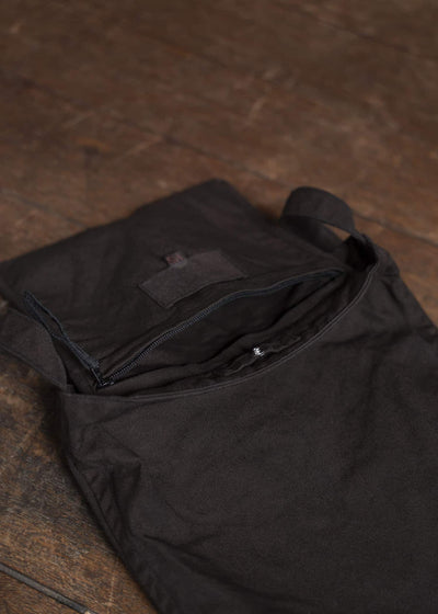 YOKO SAKAMOTO Researcher Bag - MediumYS-RE-BAG-M-SUMI INK