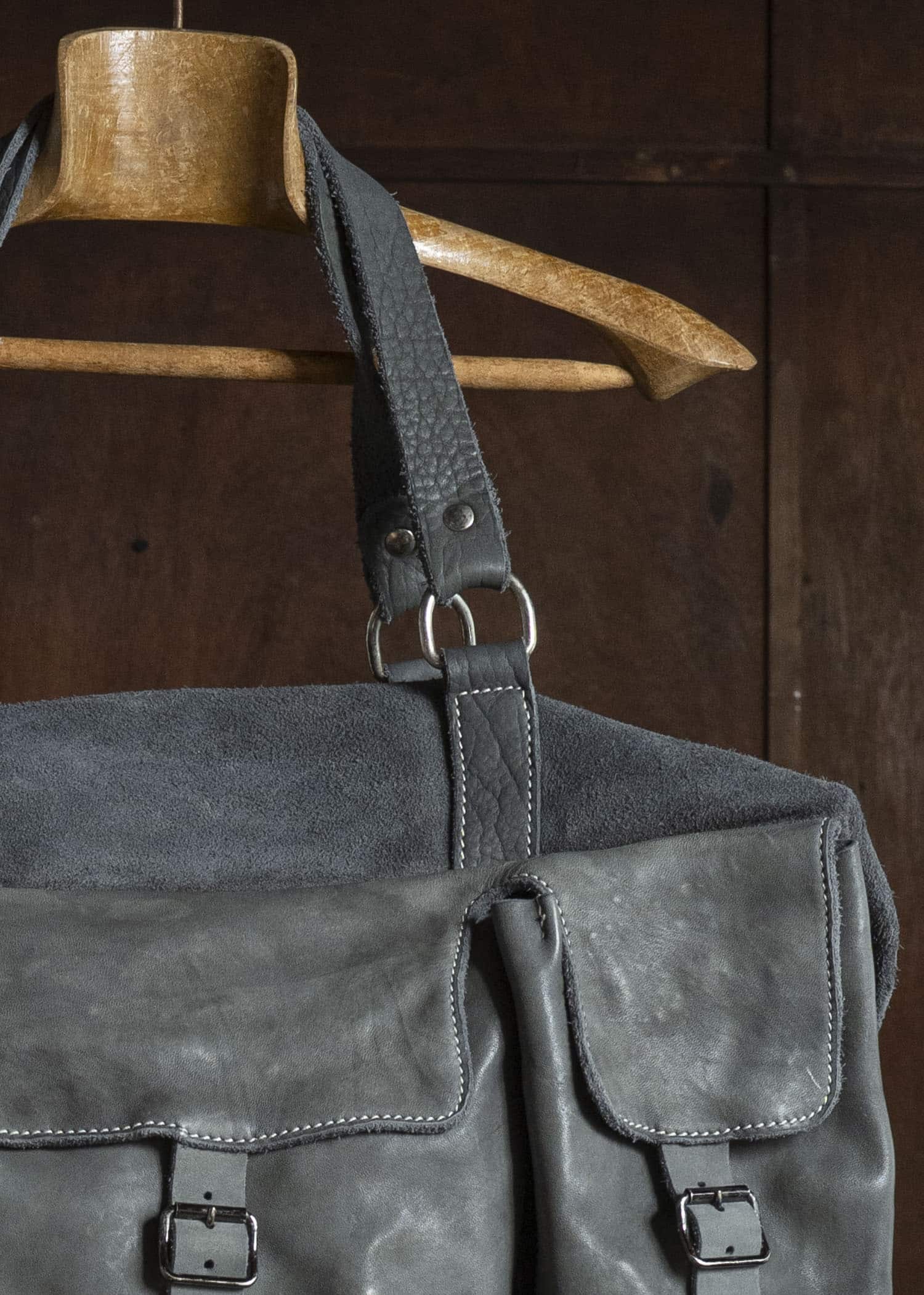 GUIDI T16 TRAVEL BAG HORSE FULL GRAIN AND REVERSE CV60T