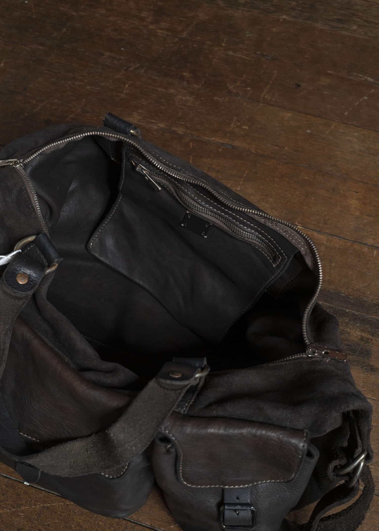 GUIDI T16 TRAVEL BAG HORSE FULL GRAIN AND REVERSE CV183T