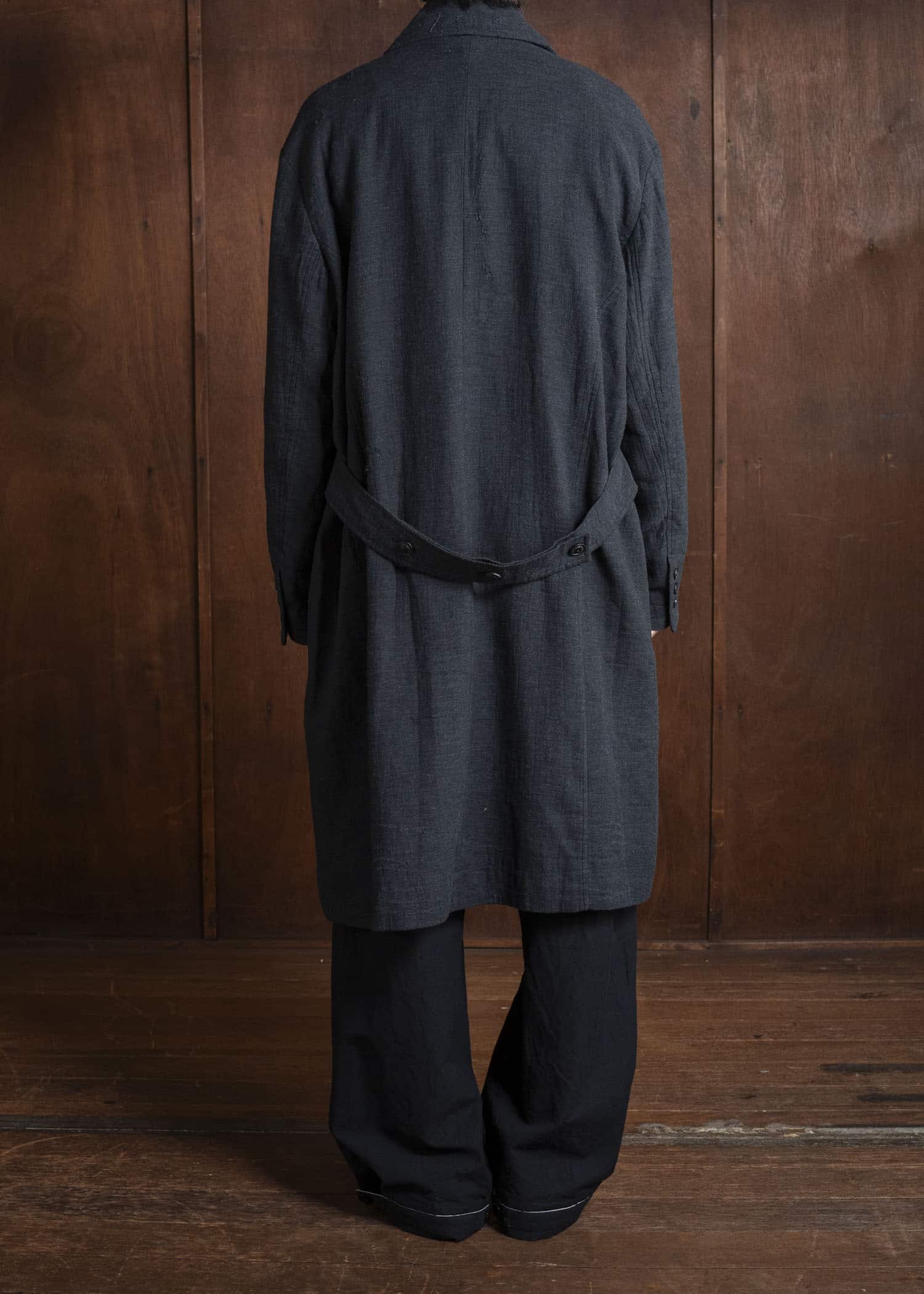 Professor.E SHEPERD DOUBLE BREASTED DISTRESSED COAT DARK GRAY 25FW-PE-LC-01