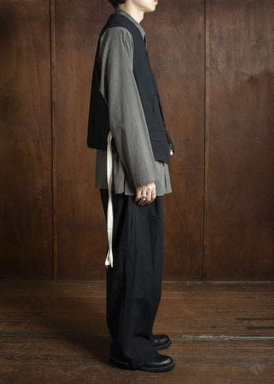 KLASICA 25F-GLT-B12 JEUNET - ax Square Shaped Loose Vest COAL BLACK