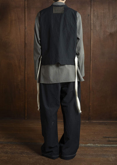 KLASICA 25F-GLT-B12 JEUNET - ax Square Shaped Loose Vest COAL BLACK