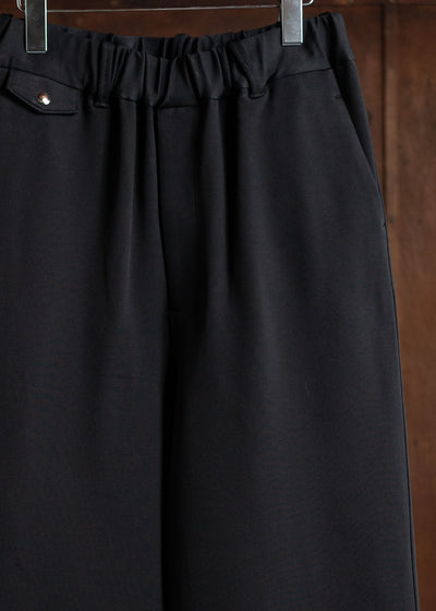 Edwina Horl HOSE DIE POESIE DES STOFFWECHSELS black