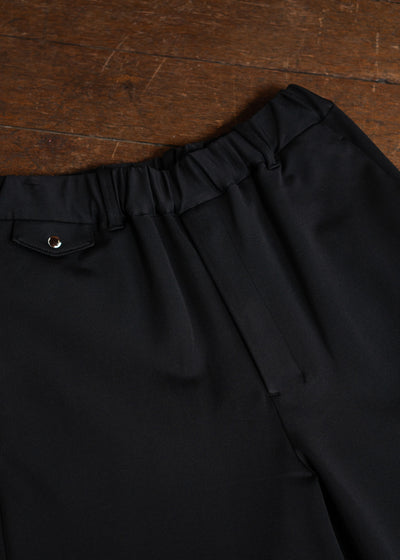 Edwina Horl HOSE DIE POESIE DES STOFFWECHSELS black