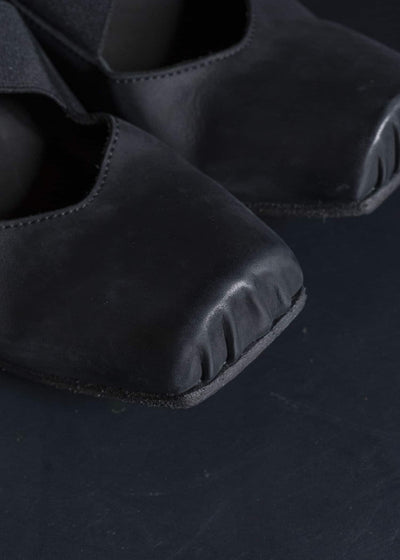 UMA WANG US9106 HIGH BALLET SHOES uw097 - black/red