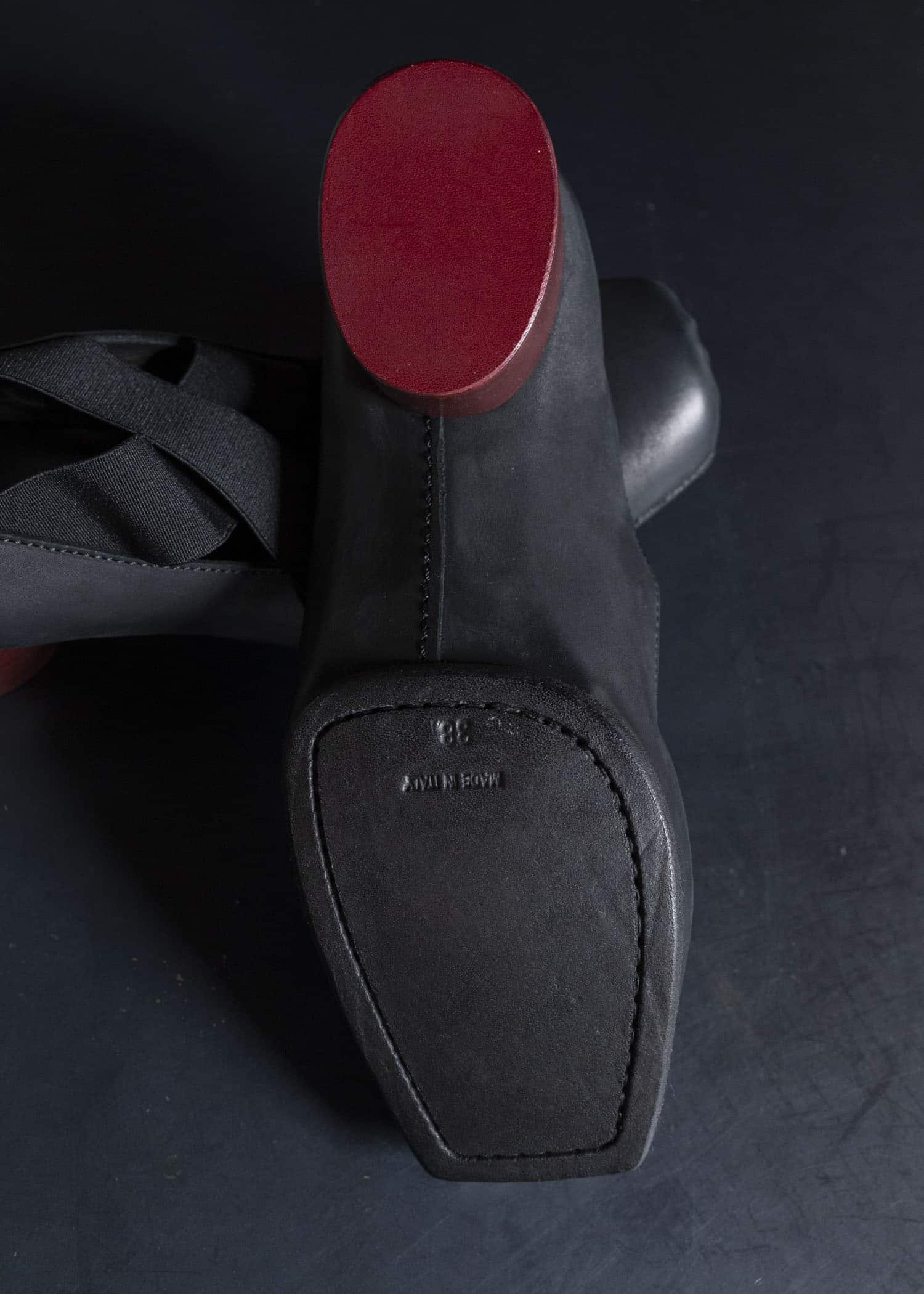 UMA WANG US9106 HIGH BALLET SHOES uw097 - black/red