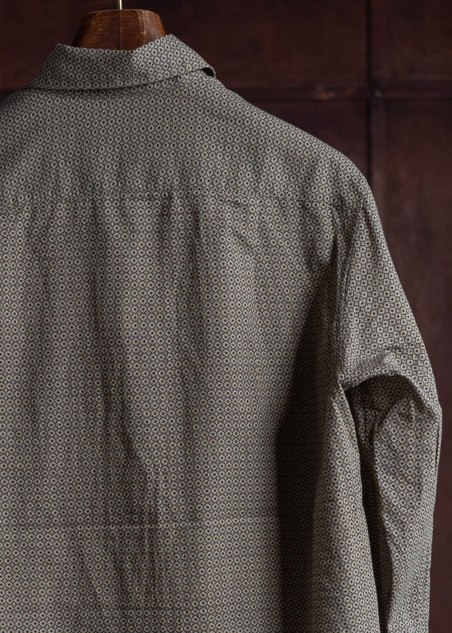 ITOH Dot Print Classic Shirt Khaki