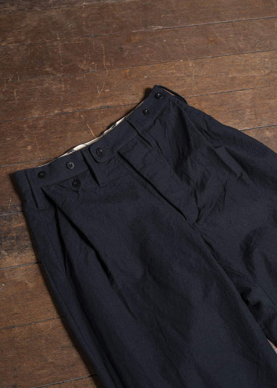 KLASICA 25F-TRS-B13 LINDBERG II - ax Side Tucked Wide Straight Trousers COAL BLACK