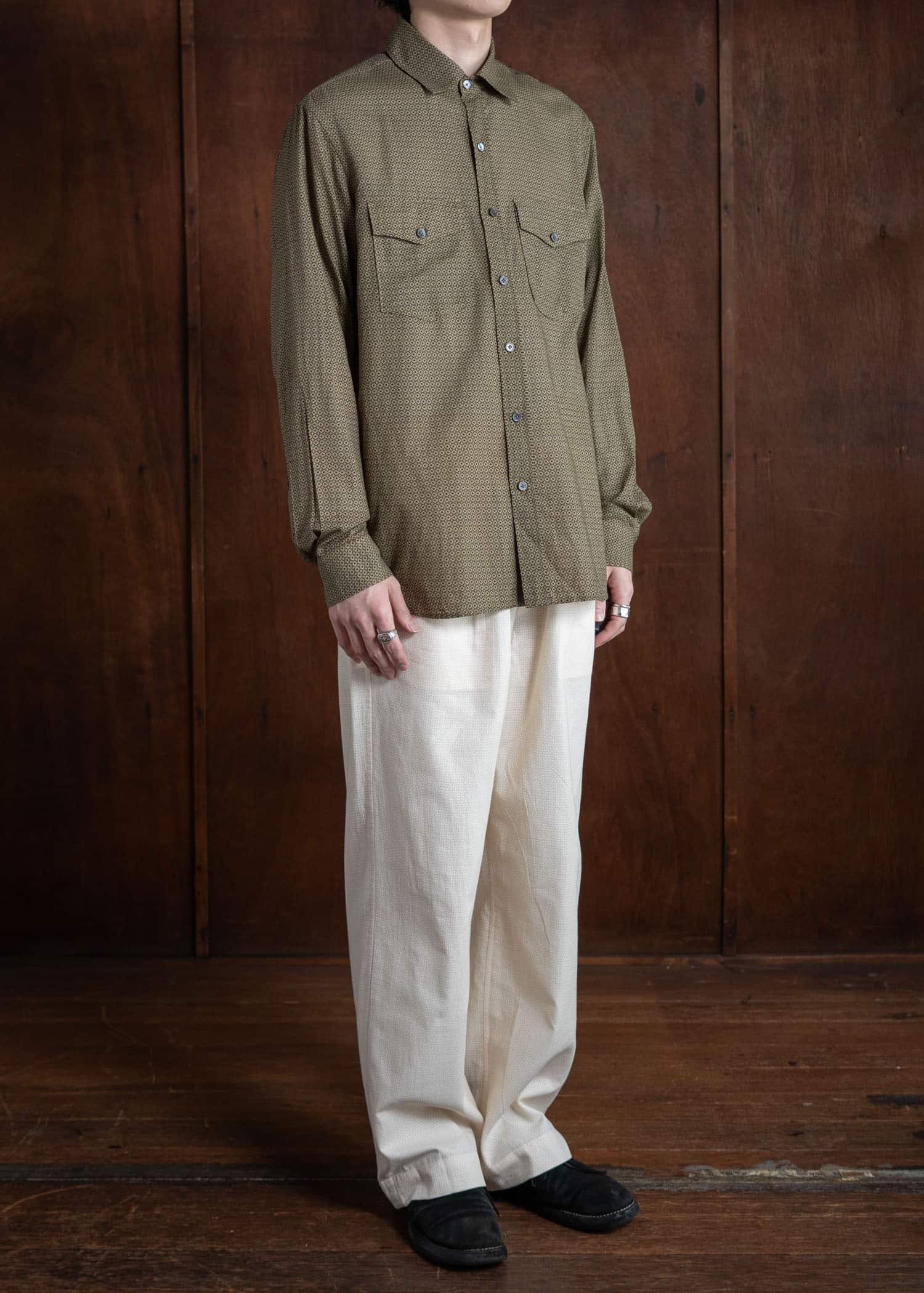 ITOH Dot Print Classic Shirt Khaki