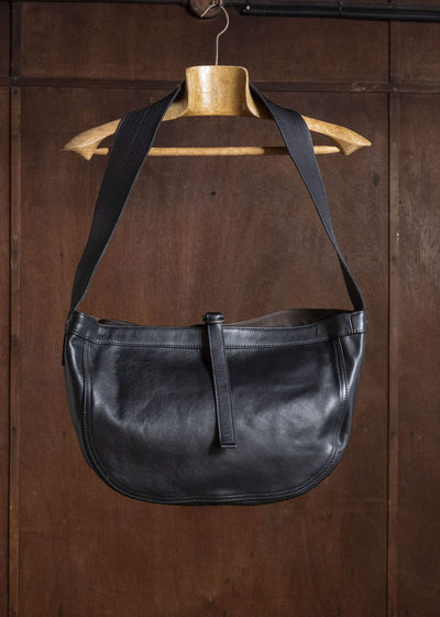 Taiga Takahashi Lot.018-Cf-Black Newsboy Bag Calf Leather Small Black