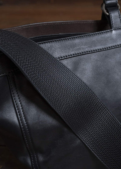 Taiga Takahashi Lot.018-Cf-Black Newsboy Bag Calf Leather Small Black