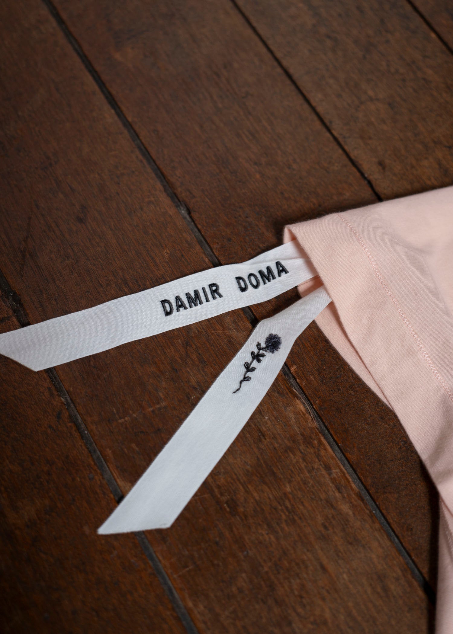 DIOMENE PRIMROSE / MICRO-EMBROIDERED T-SHIRT 07 FLAMINGO DDM-TC-0014 / DDMJER