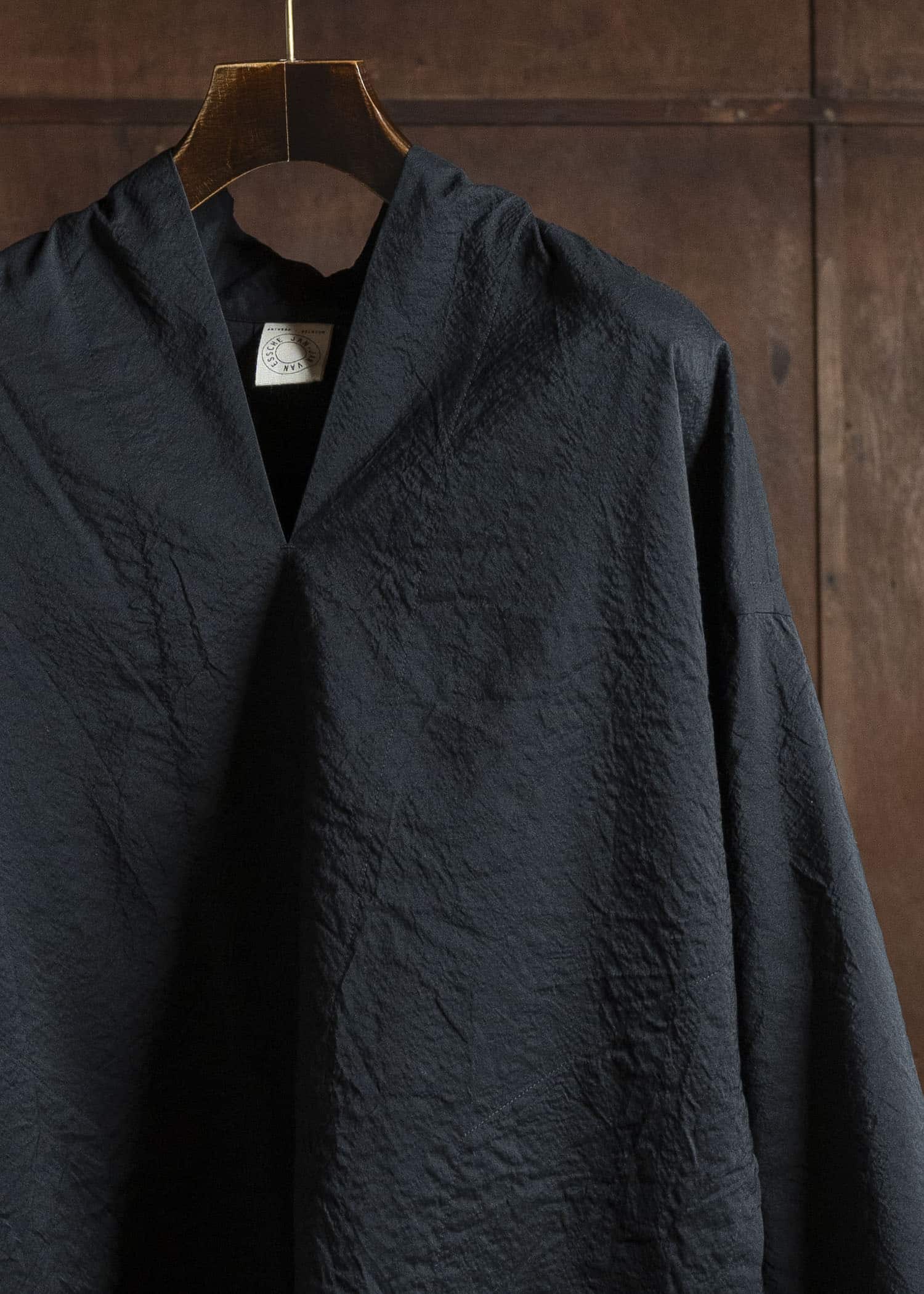 JAN-JAN VAN ESSCHE TUNIC#42 KIMONO COLLAR LOOSE FIT TUNIC Wool Silk Cloth Deep Black