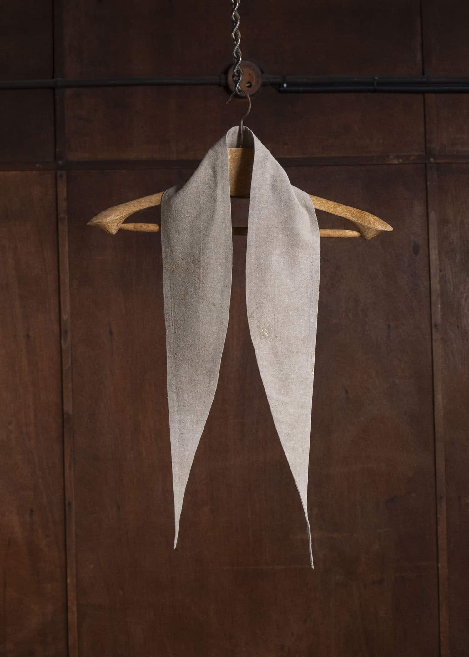 ZIGGY CHEN 0M2615006 MEDIUM GOLD LEAF HANDKERCHIEF 81