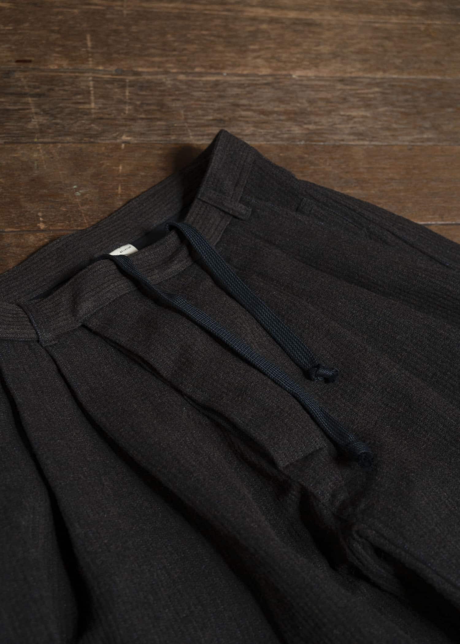 JAN-JAN VAN ESSCHE TROSERS #87 DOUBLE PLEATED TROUSERS Ridged Linen Wool Eggplant / Indigo