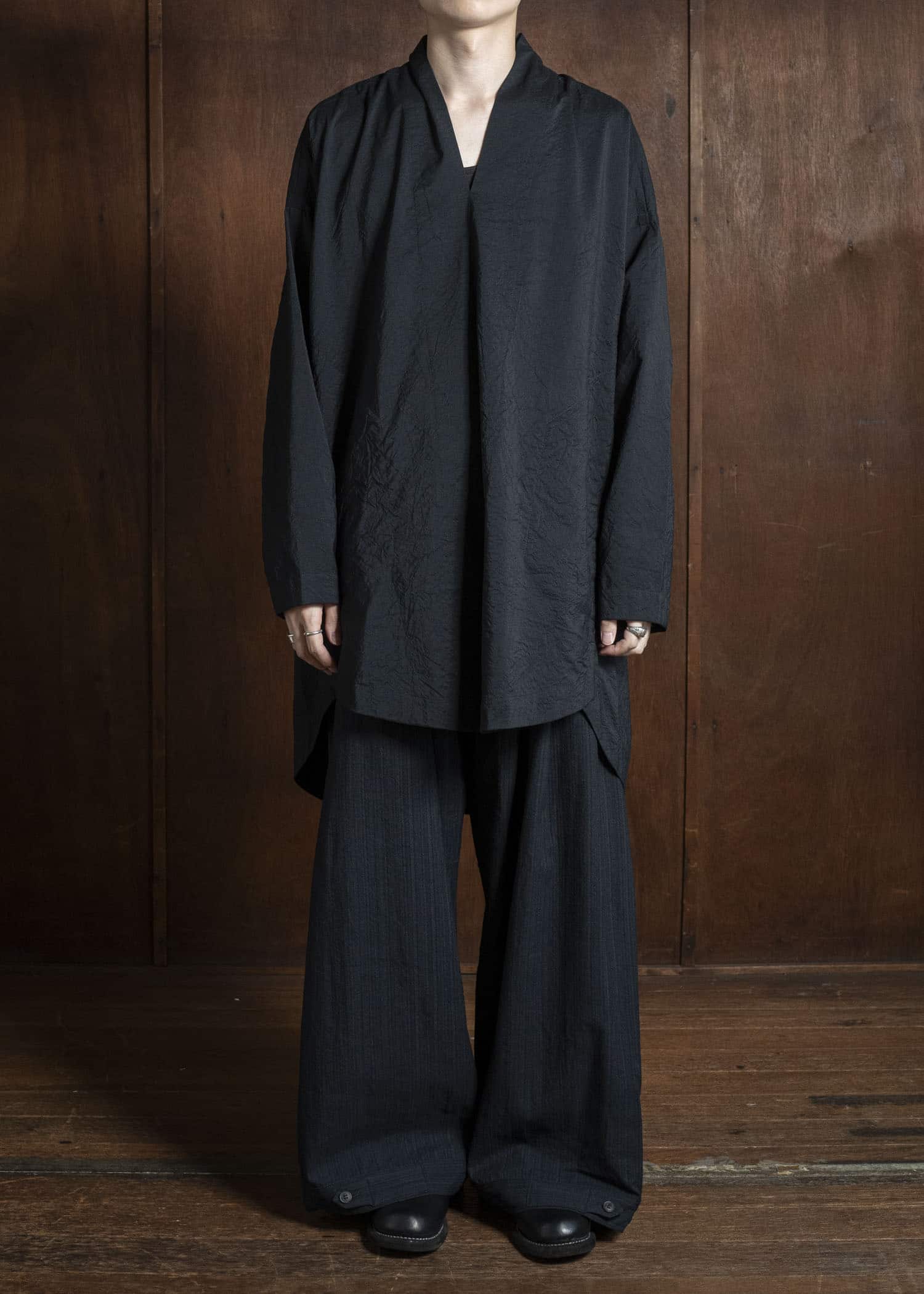 JAN-JAN VAN ESSCHE TUNIC#42 KIMONO COLLAR LOOSE FIT TUNIC Wool Silk Cloth Deep Black