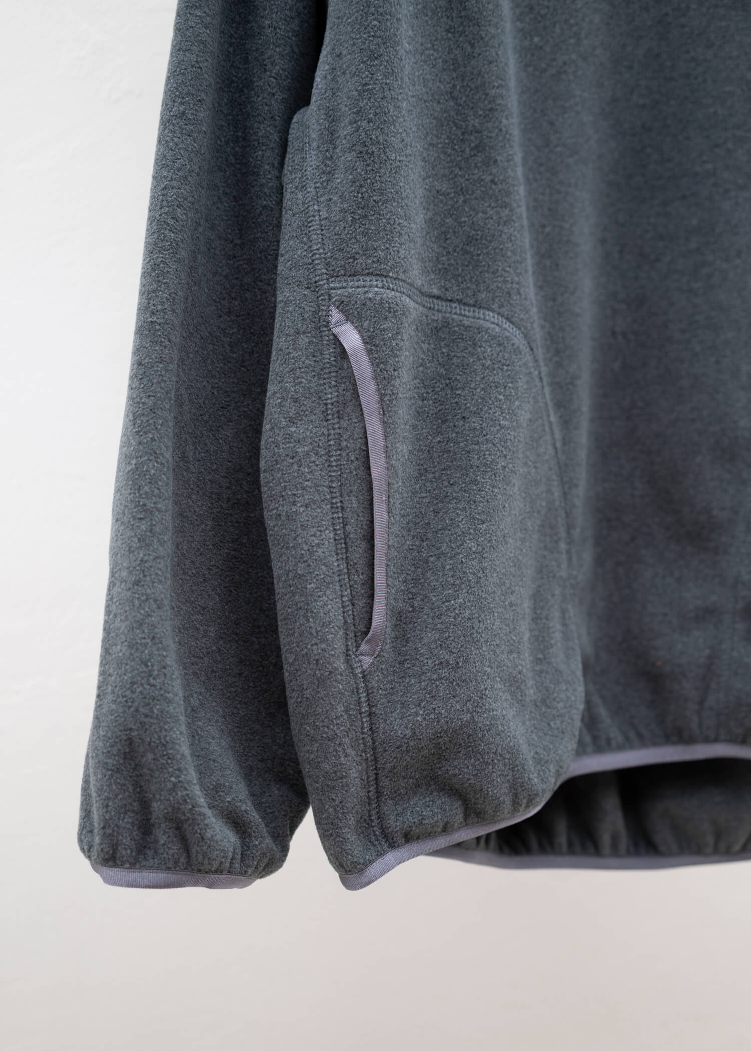 YOKO SAKAMOTO ALPINE HOODIE / CHARCOAL GRAY