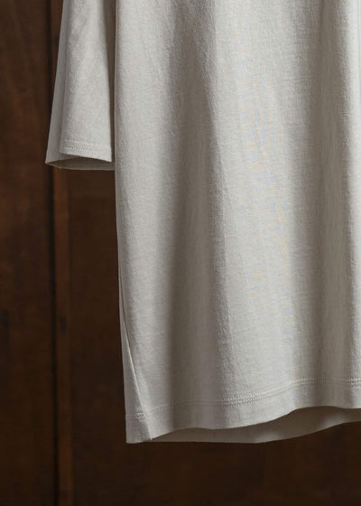 Jurgen Lehl D-pocket V-neck pullover in off-white J0152UBM502-5