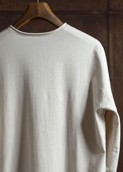 Jurgen Lehl D-pocket V-neck pullover in off-white J0152UBM502-5